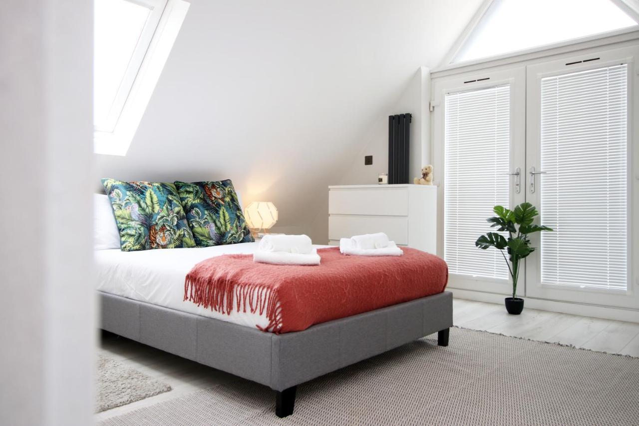 New 2 Bed Comfort - Functional - Secure - Private Cardiff Exterior photo